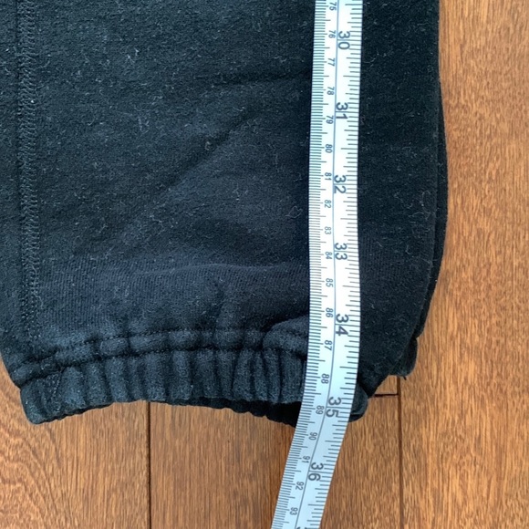 TNA Black Fleece Fitted Sweatpants - Picture 7 of 8